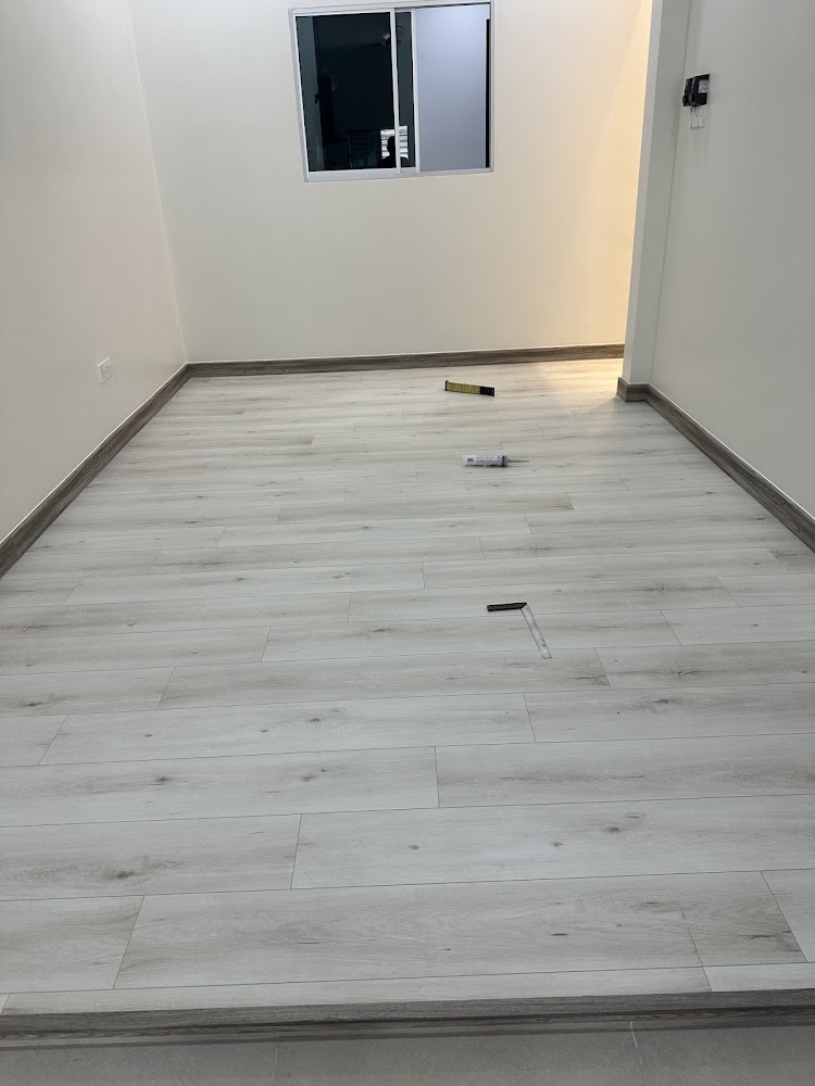 FLOOR DEPOT MERU KLANG
